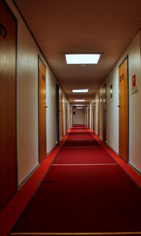 Hotel Turistihovi 쿠볼라 외부 사진