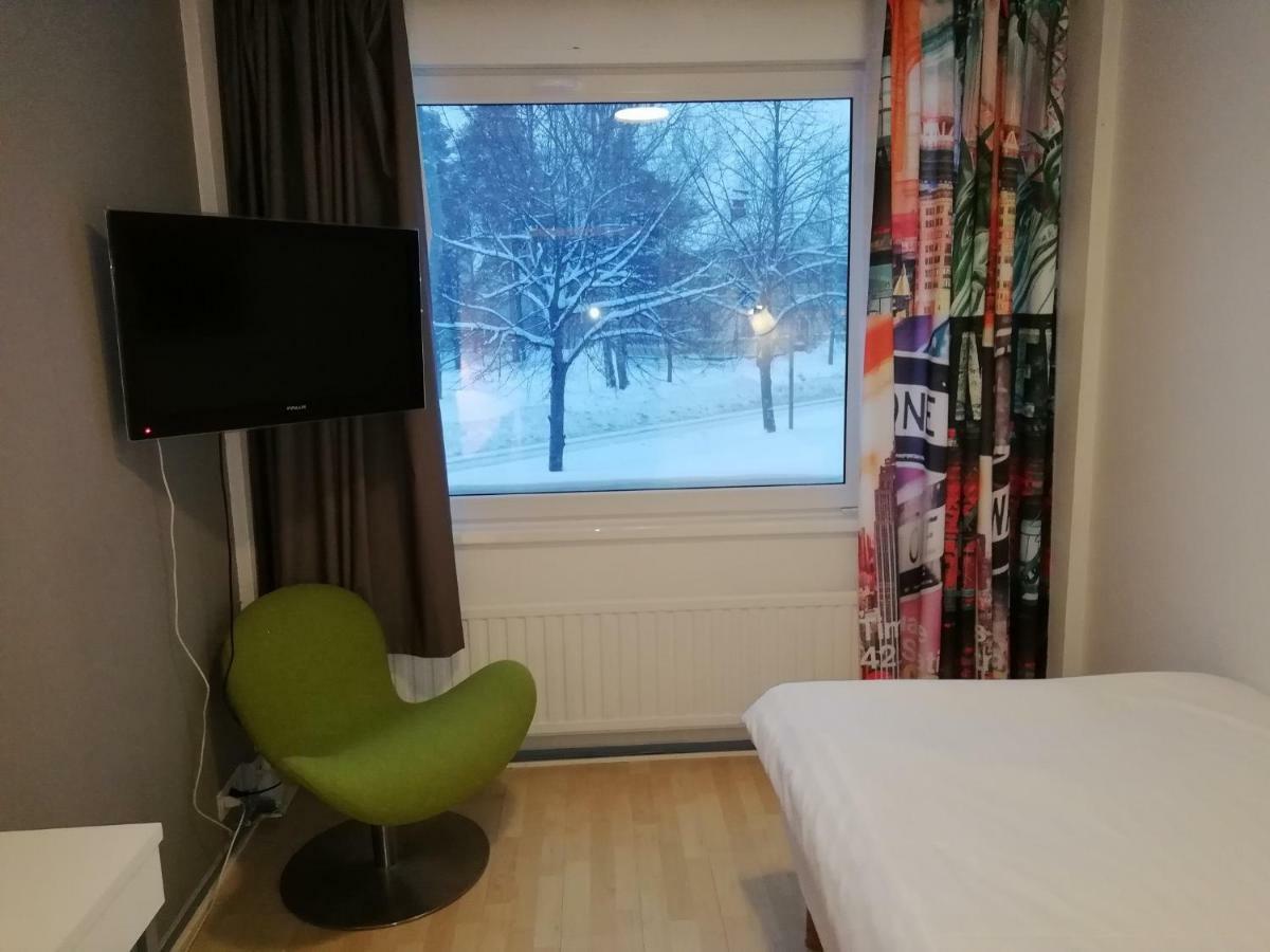 Hotel Turistihovi 쿠볼라 외부 사진